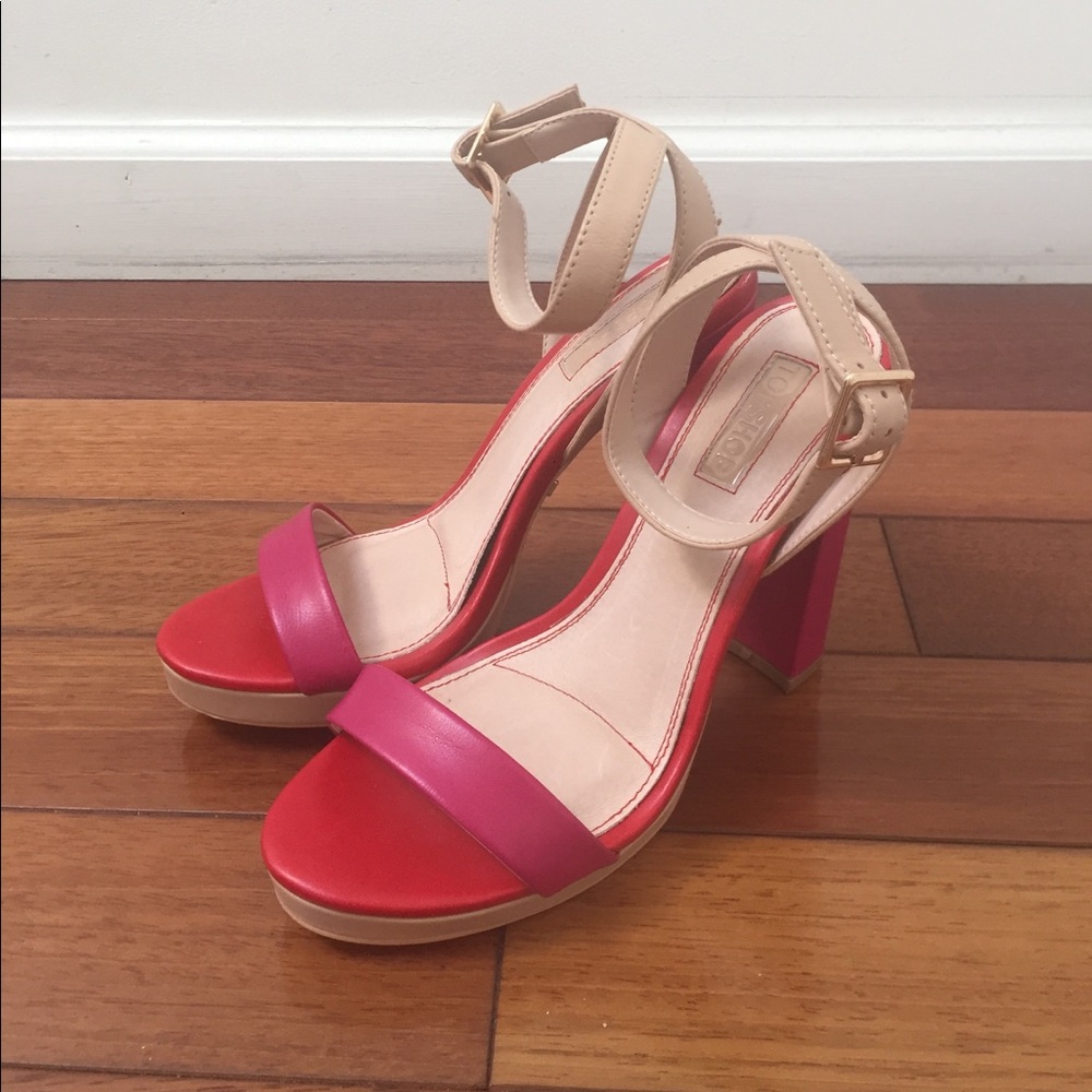Topshop Beige, Fuchsia and Red Block Heel Sandals - Picture 3 of 8